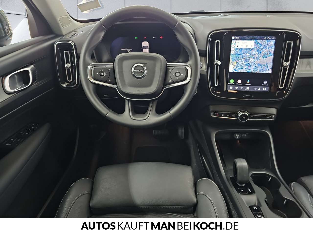 Fahrzeugbild eines Volvo XC40