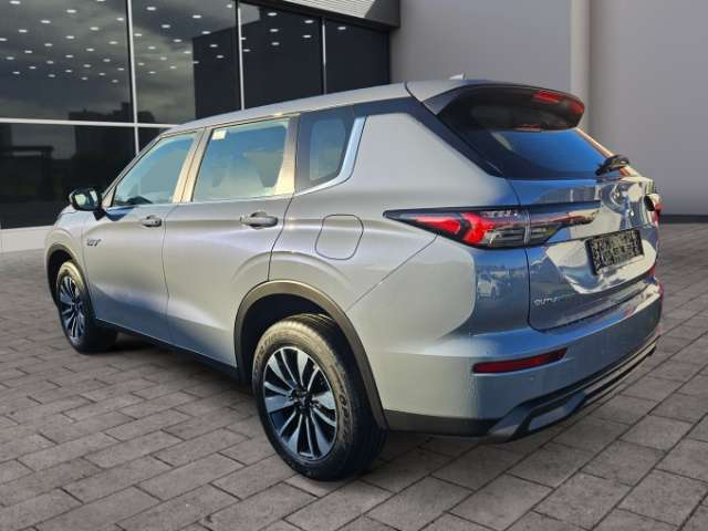 Fahrzeugbild eines Mitsubishi Outlander