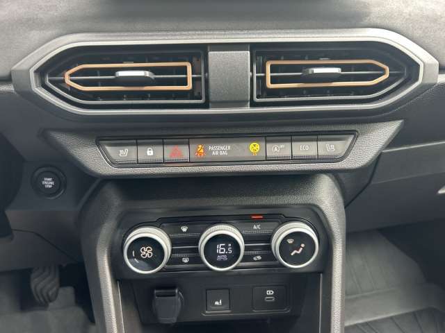 Fahrzeugbild eines Dacia Jogger