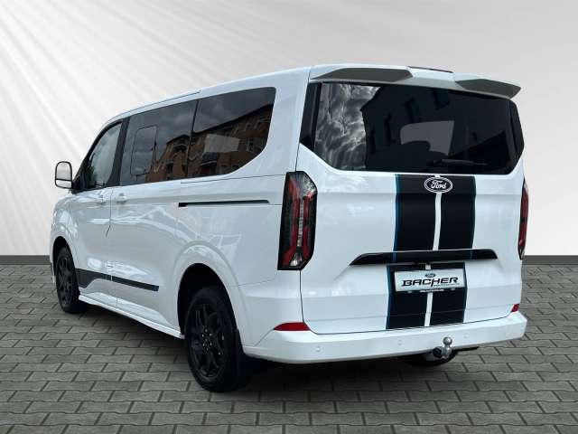 Fahrzeugbild eines Ford Tourneo Custom