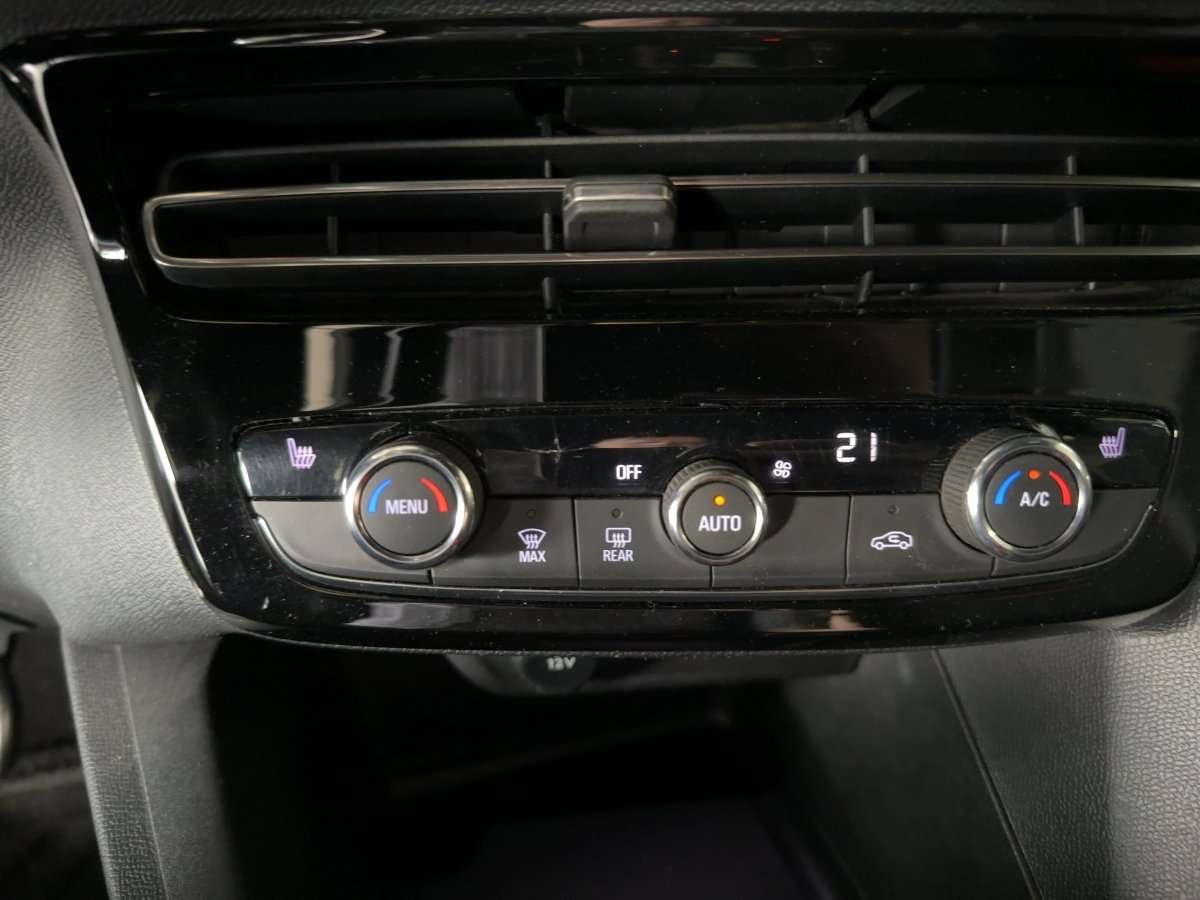 Fahrzeugbild eines Opel Mokka Electric
