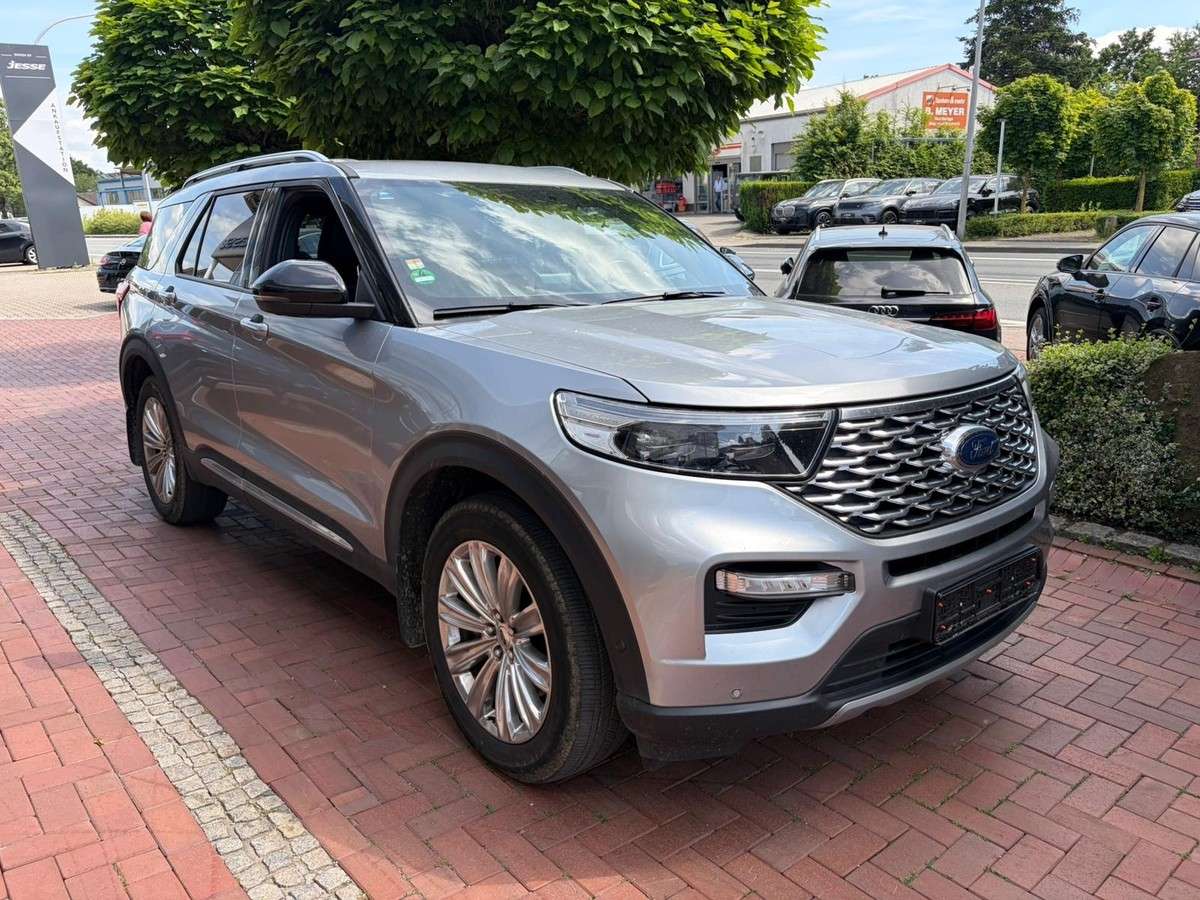 Fahrzeugbild eines Ford Explorer