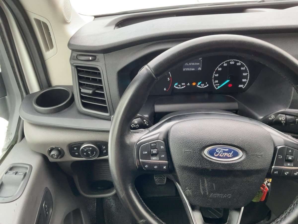 Fahrzeugbild eines Ford Transit