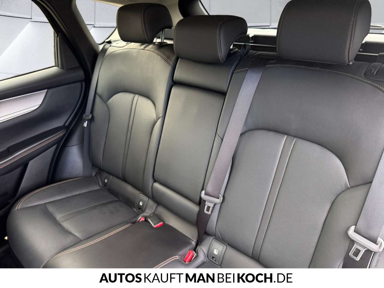 Fahrzeugbild eines Mazda CX-60