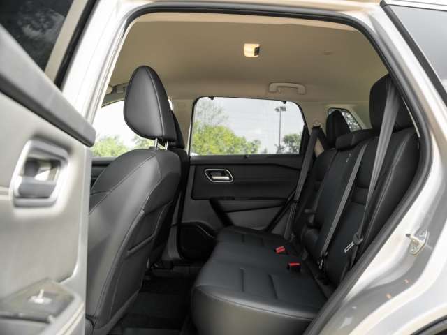 Fahrzeugbild eines Nissan X-TRAIL