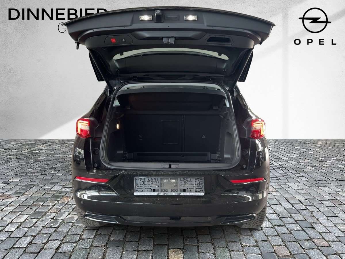 Fahrzeugbild eines Opel Grandland X