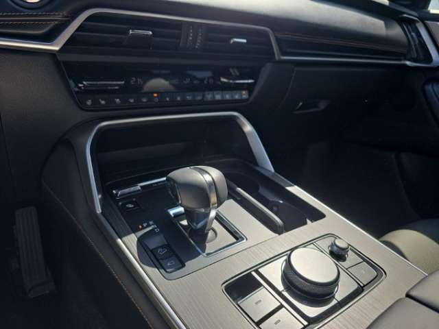 Fahrzeugbild eines Mazda CX-80