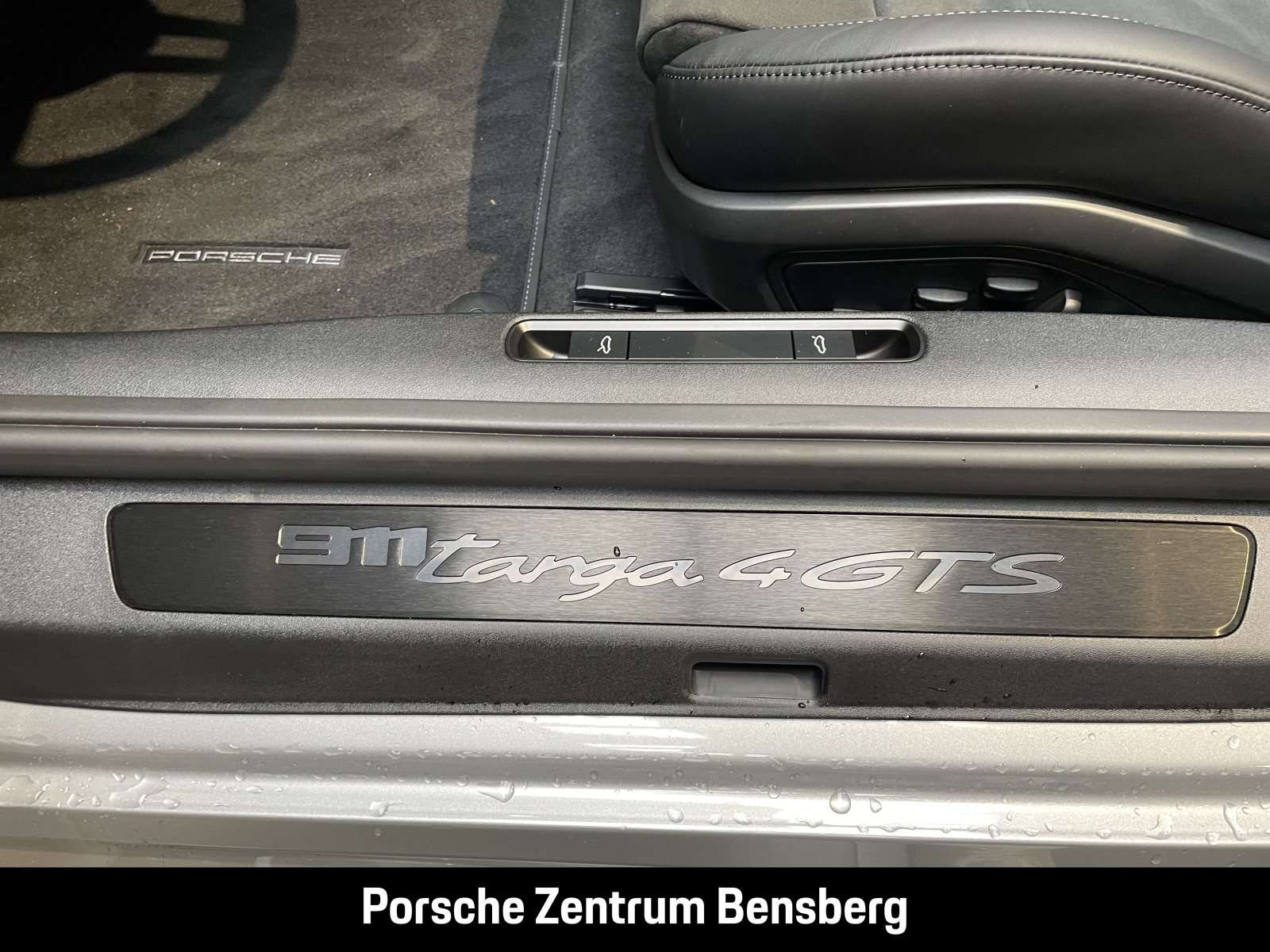 Fahrzeugbild eines Porsche 911