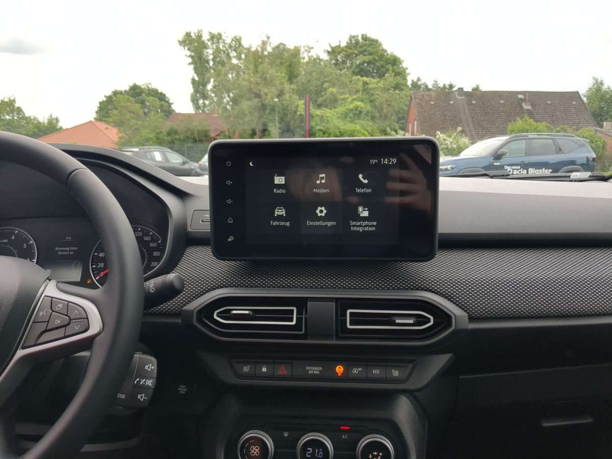 Fahrzeugbild eines Dacia Sandero