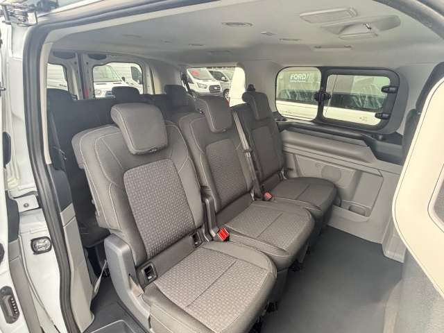 Fahrzeugbild eines Ford Transit Custom