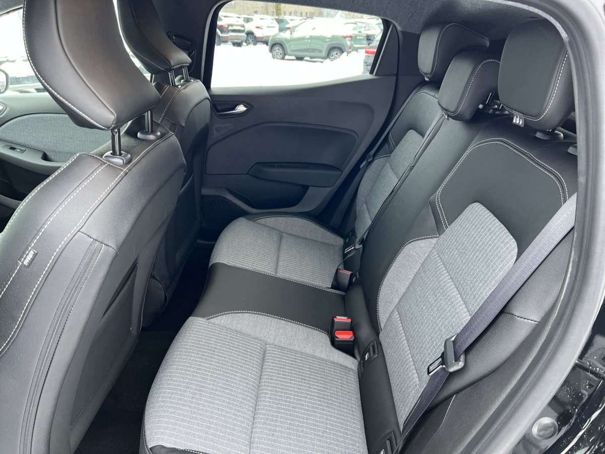 Fahrzeugbild eines Renault Clio