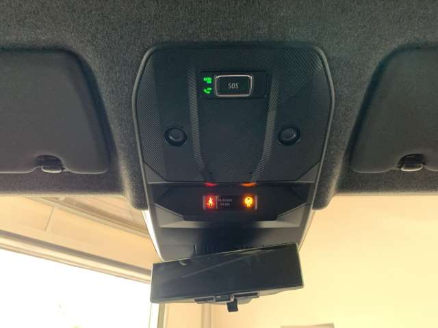 Fahrzeugbild eines Renault Scenic E-TECH