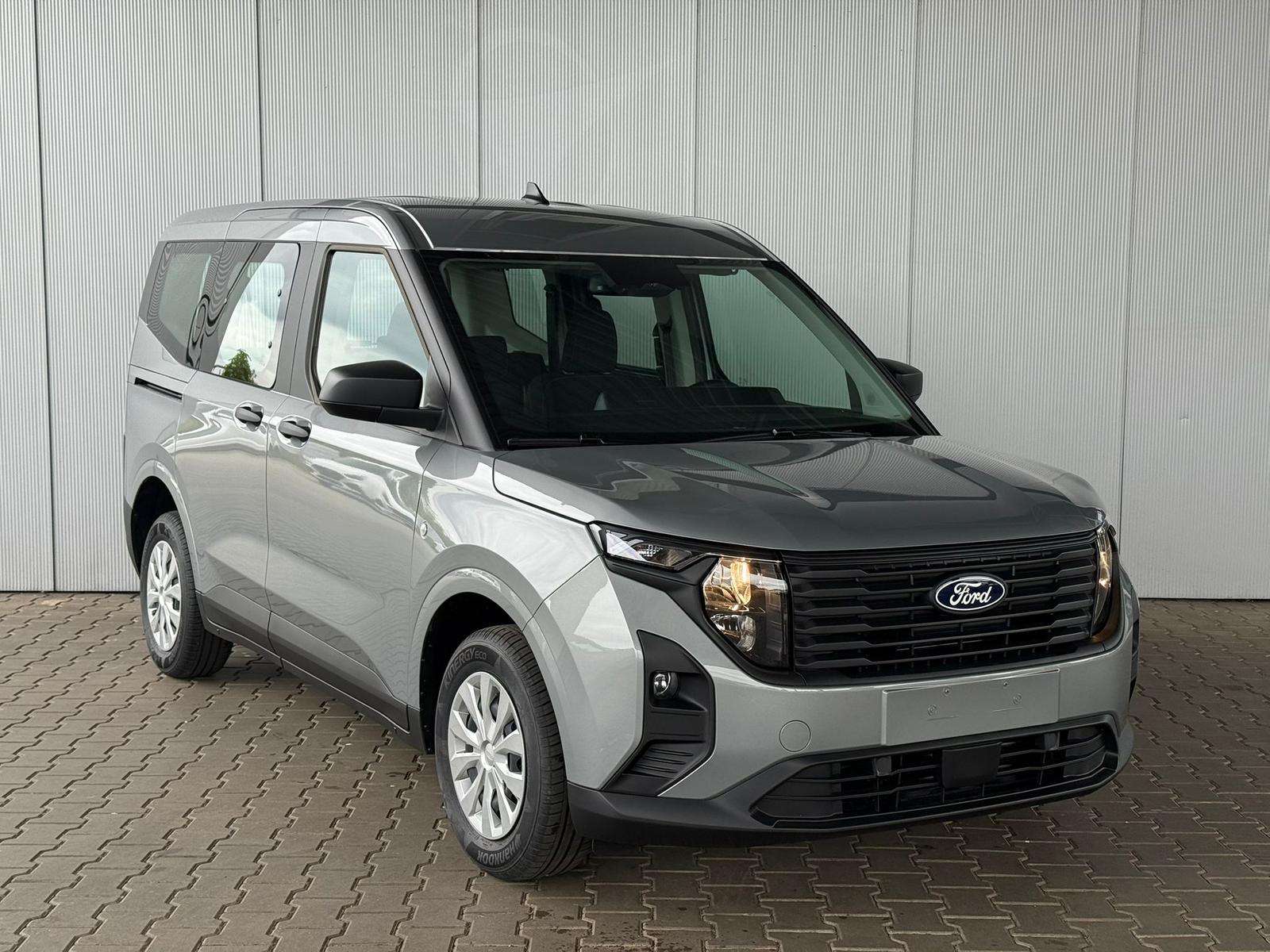 Fahrzeugbild eines Ford Tourneo Courier