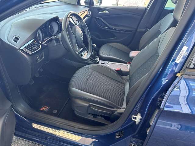 Fahrzeugbild eines Opel Astra