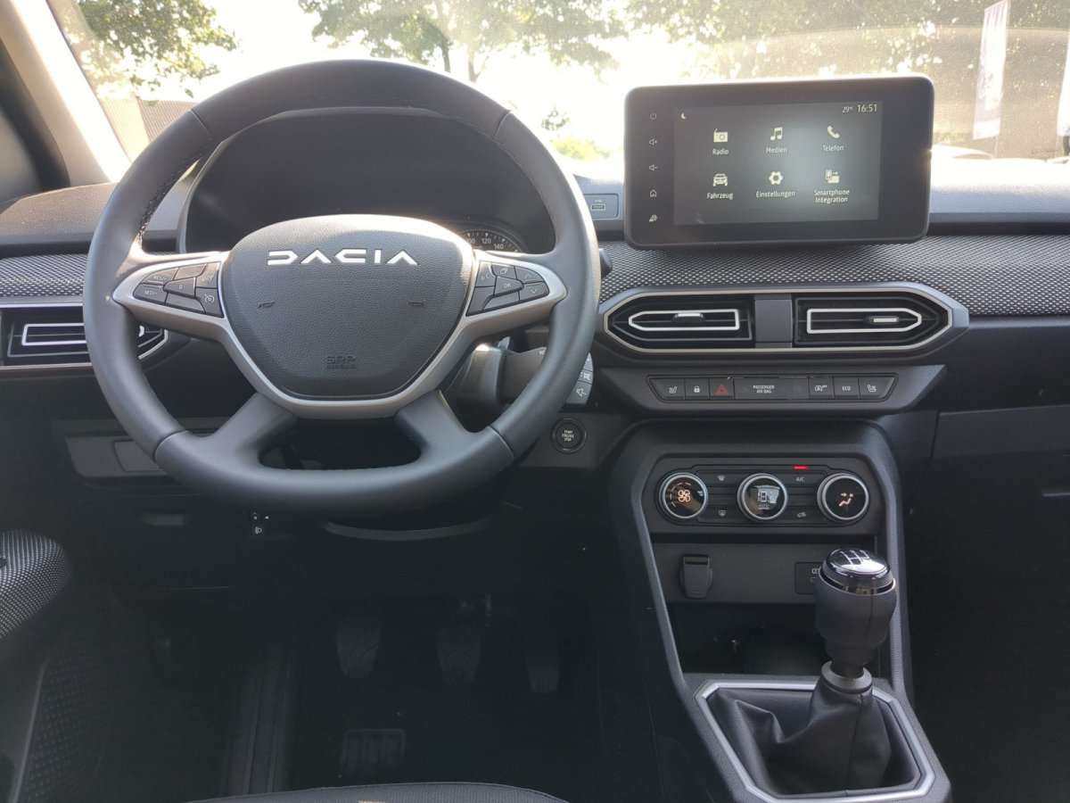 Fahrzeugbild eines Dacia Sandero