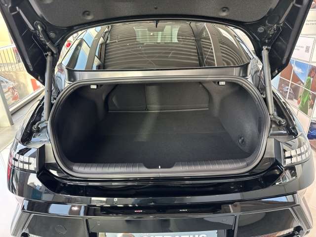 Fahrzeugbild eines Hyundai IONIQ 6