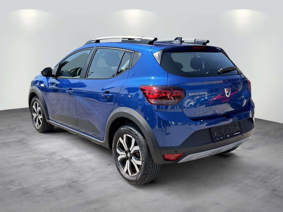 Fahrzeugbild eines Dacia Sandero