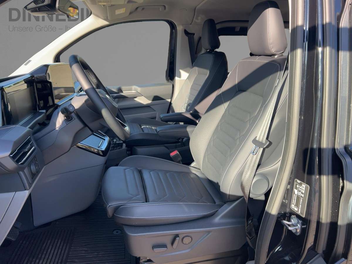 Fahrzeugbild eines Ford Tourneo Custom