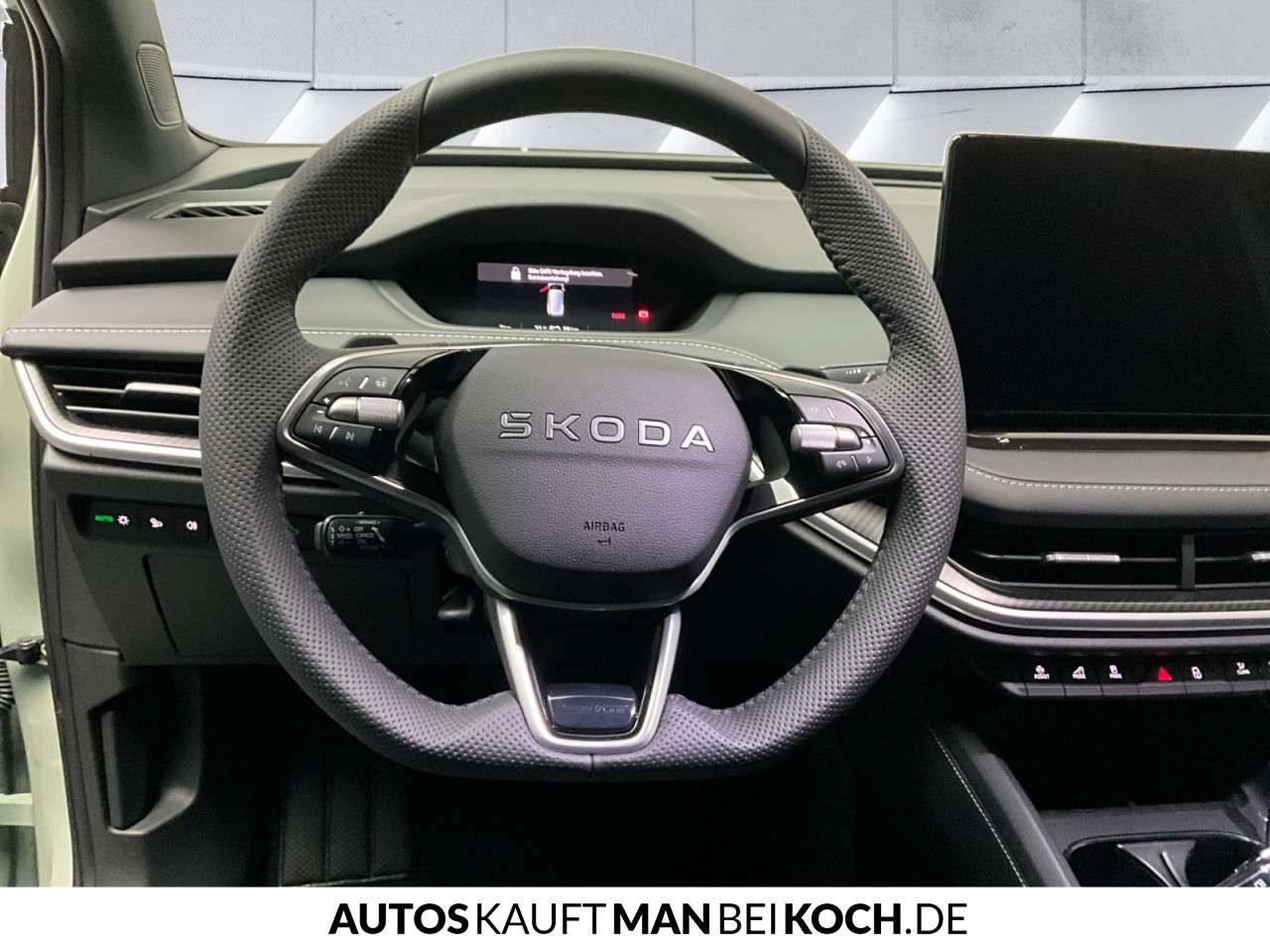 Fahrzeugbild eines Skoda ELROQ