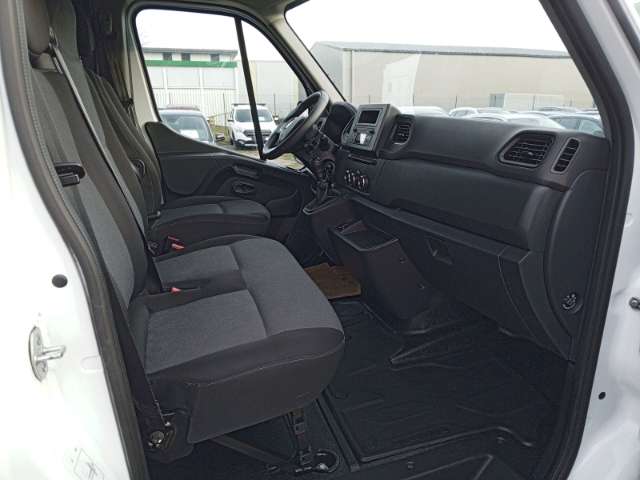 Fahrzeugbild eines Renault Master