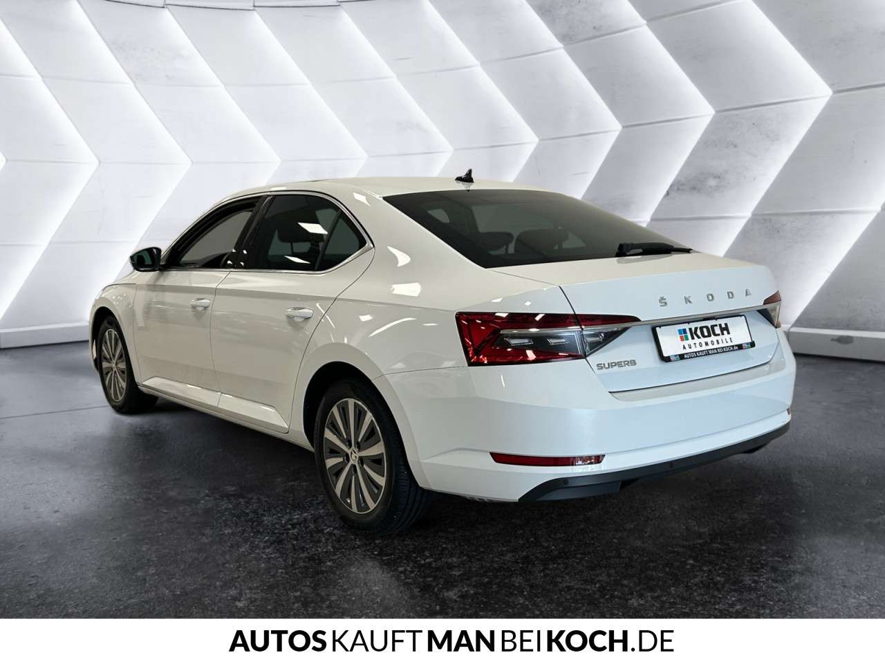 Fahrzeugbild eines Skoda Superb