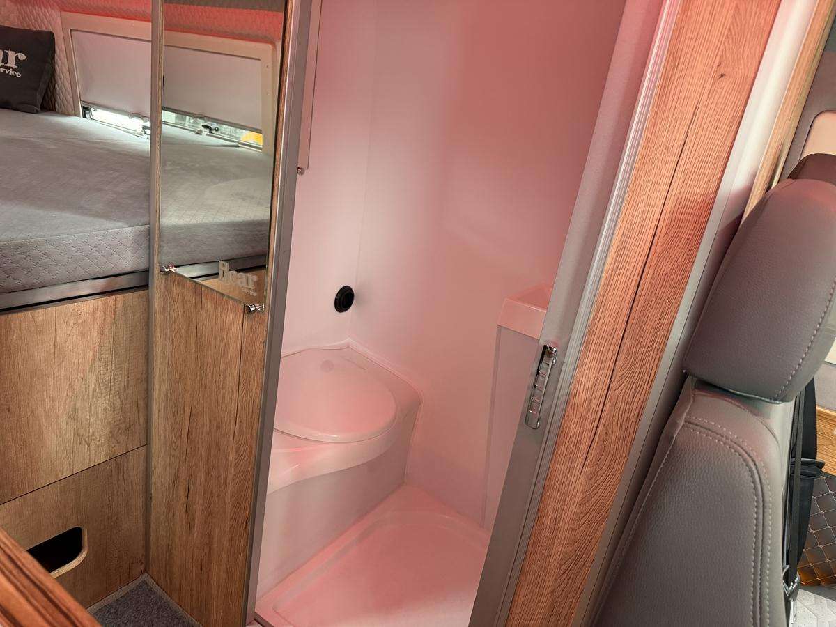 Fahrzeugbild eines Mercedes-Benz Sprinter