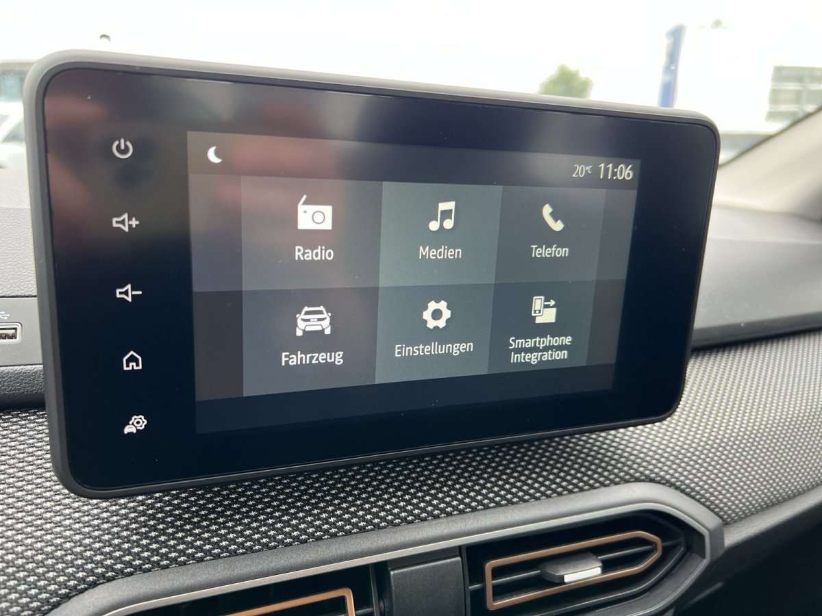 Fahrzeugbild eines Dacia Sandero