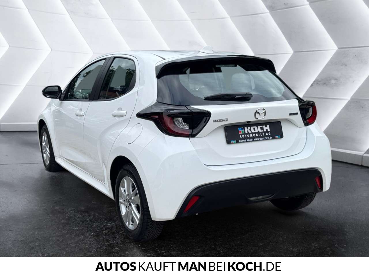 Fahrzeugbild eines Mazda Mazda2 Hybrid
