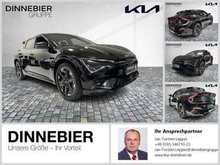Schräge Frontansicht auf einen Kia EV6 , freigestellt