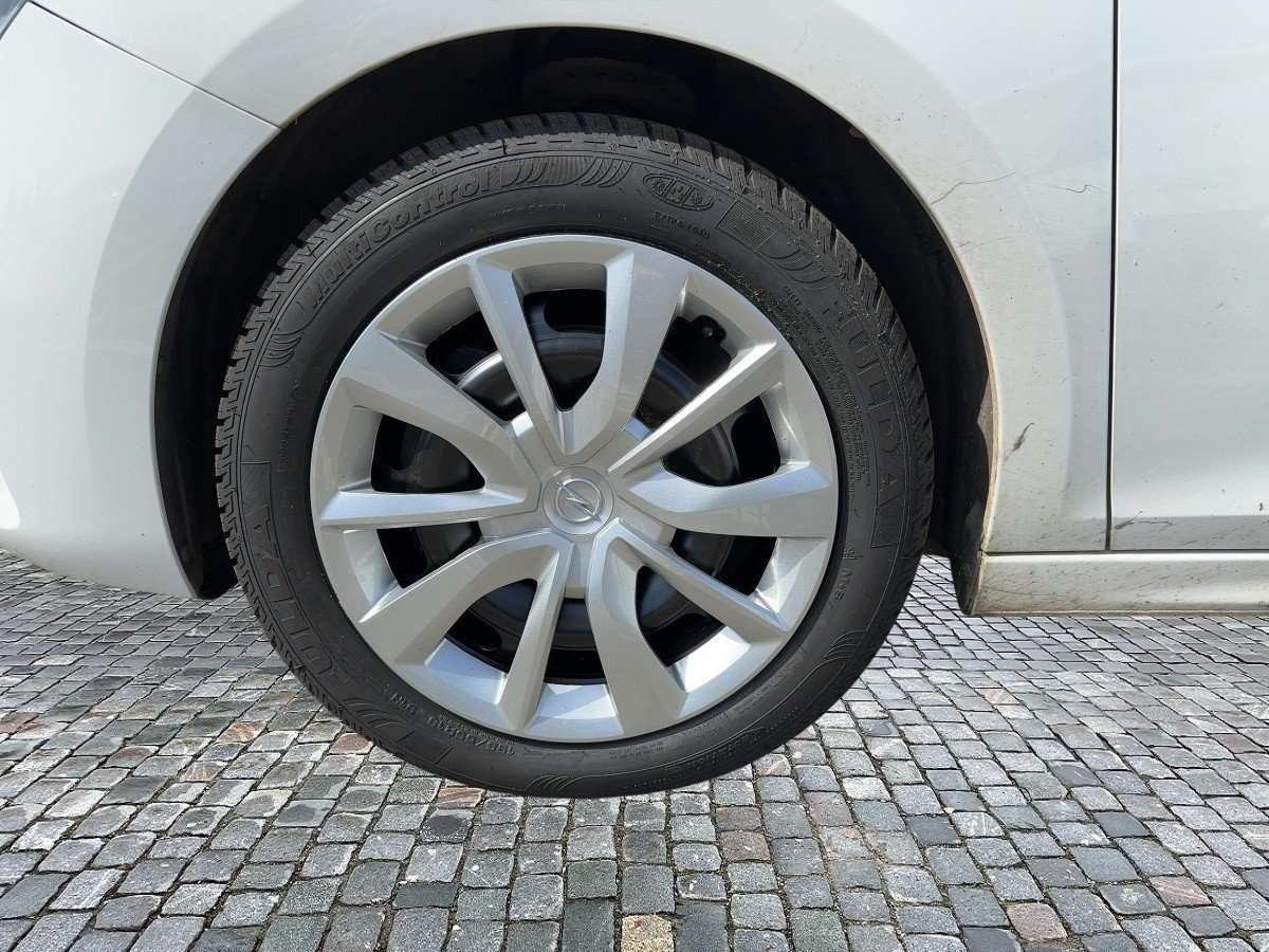 Fahrzeugbild eines Opel Corsa