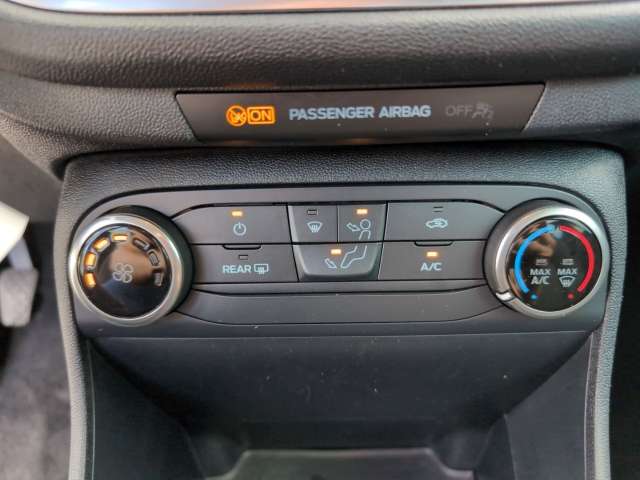 Fahrzeugbild eines Ford Fiesta