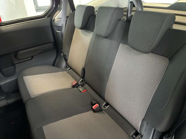 Fahrzeugbild eines Ford Tourneo Courier