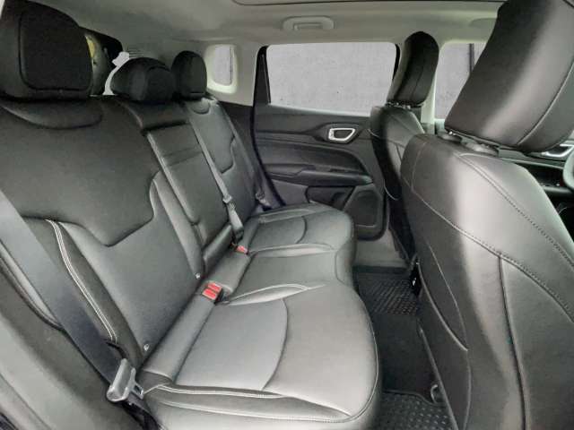 Fahrzeugbild eines Jeep Compass