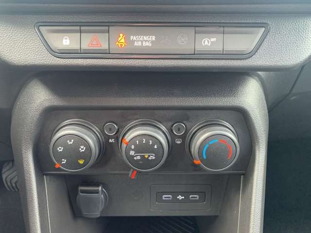 Fahrzeugbild eines Dacia Sandero