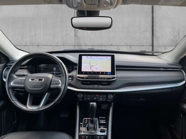 Fahrzeugbild eines Jeep Compass