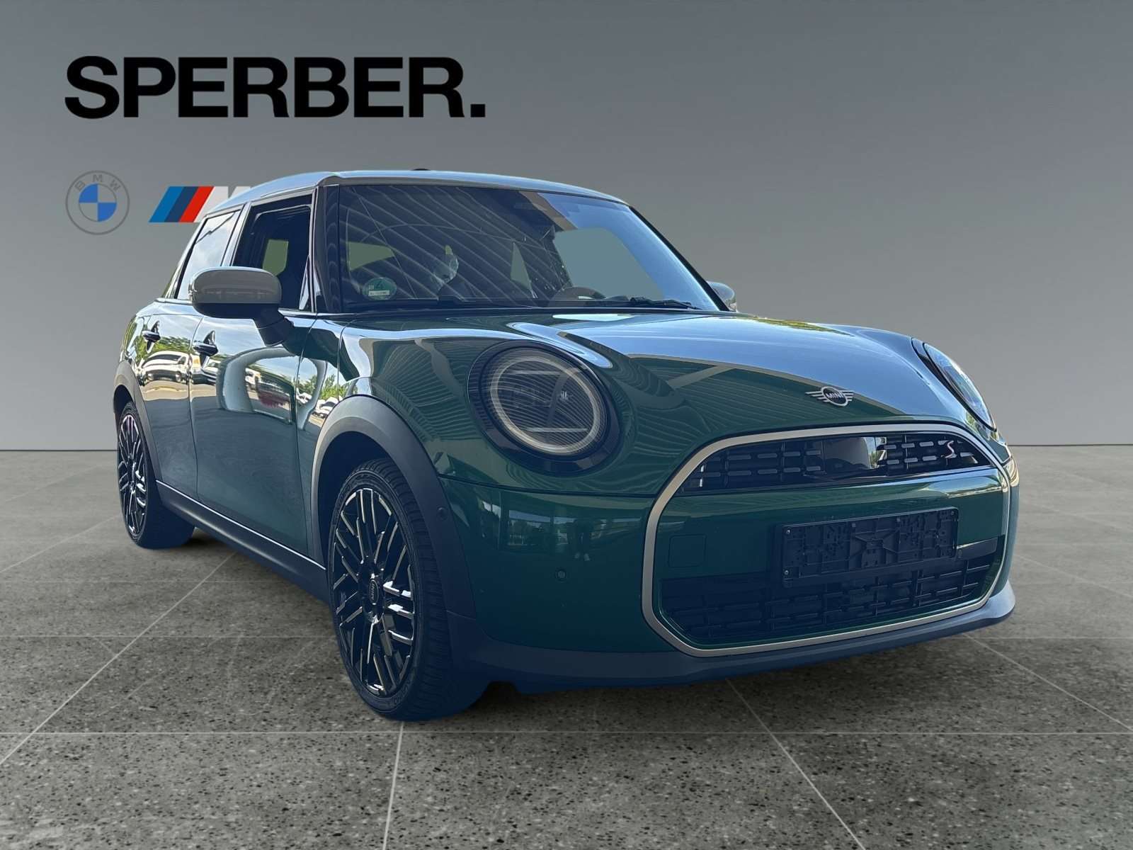 Fahrzeugbild eines MINI COOPER