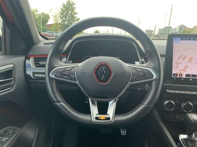 Fahrzeugbild eines Renault Arkana