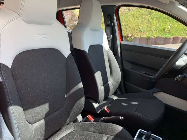 Fahrzeugbild eines Dacia Spring