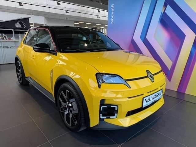 Fahrzeugbild eines Renault 5 E-TECH
