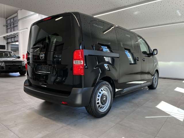 Fahrzeugbild eines Opel Vivaro