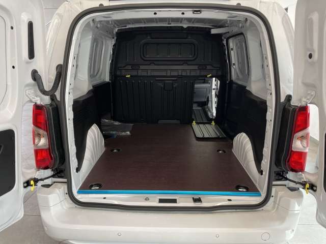 Fahrzeugbild eines Opel Combo