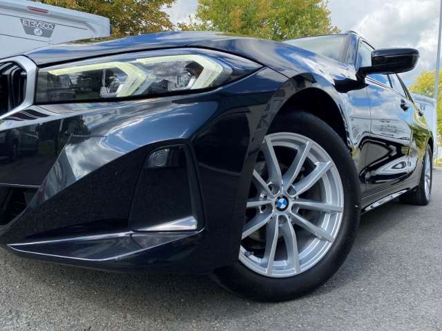 Fahrzeugbild eines BMW 3er-Reihe