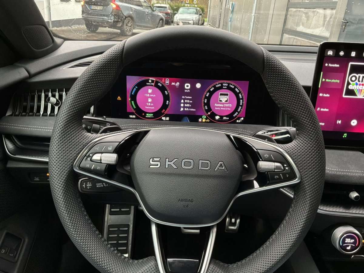 Fahrzeugbild eines Skoda Superb