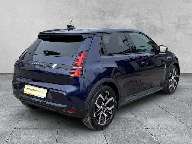 Fahrzeugbild eines Renault 5 E-TECH