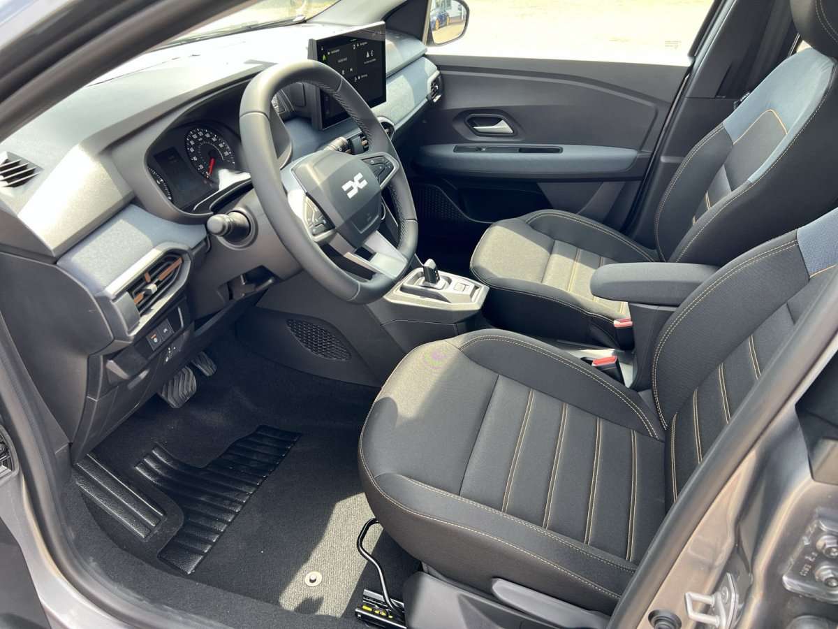 Fahrzeugbild eines Dacia Sandero