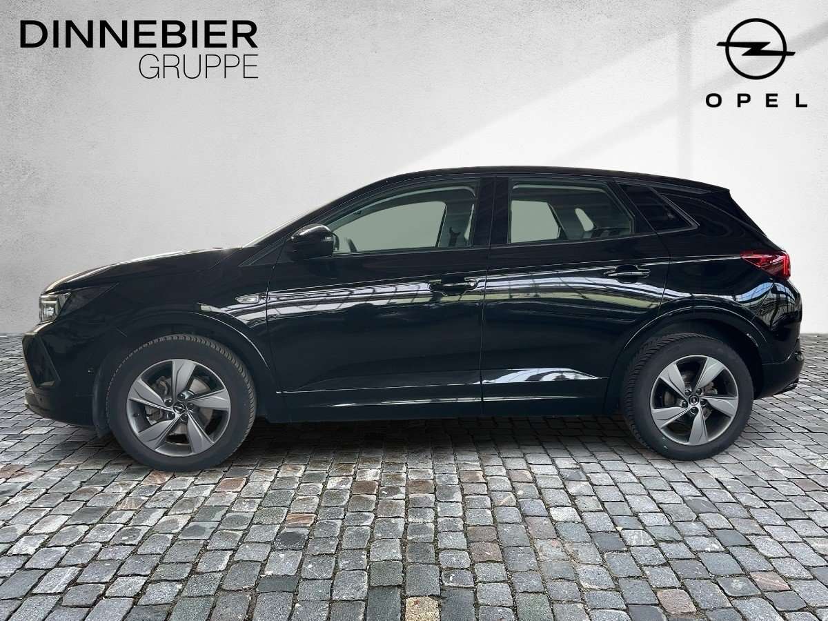 Fahrzeugbild eines Opel Grandland X