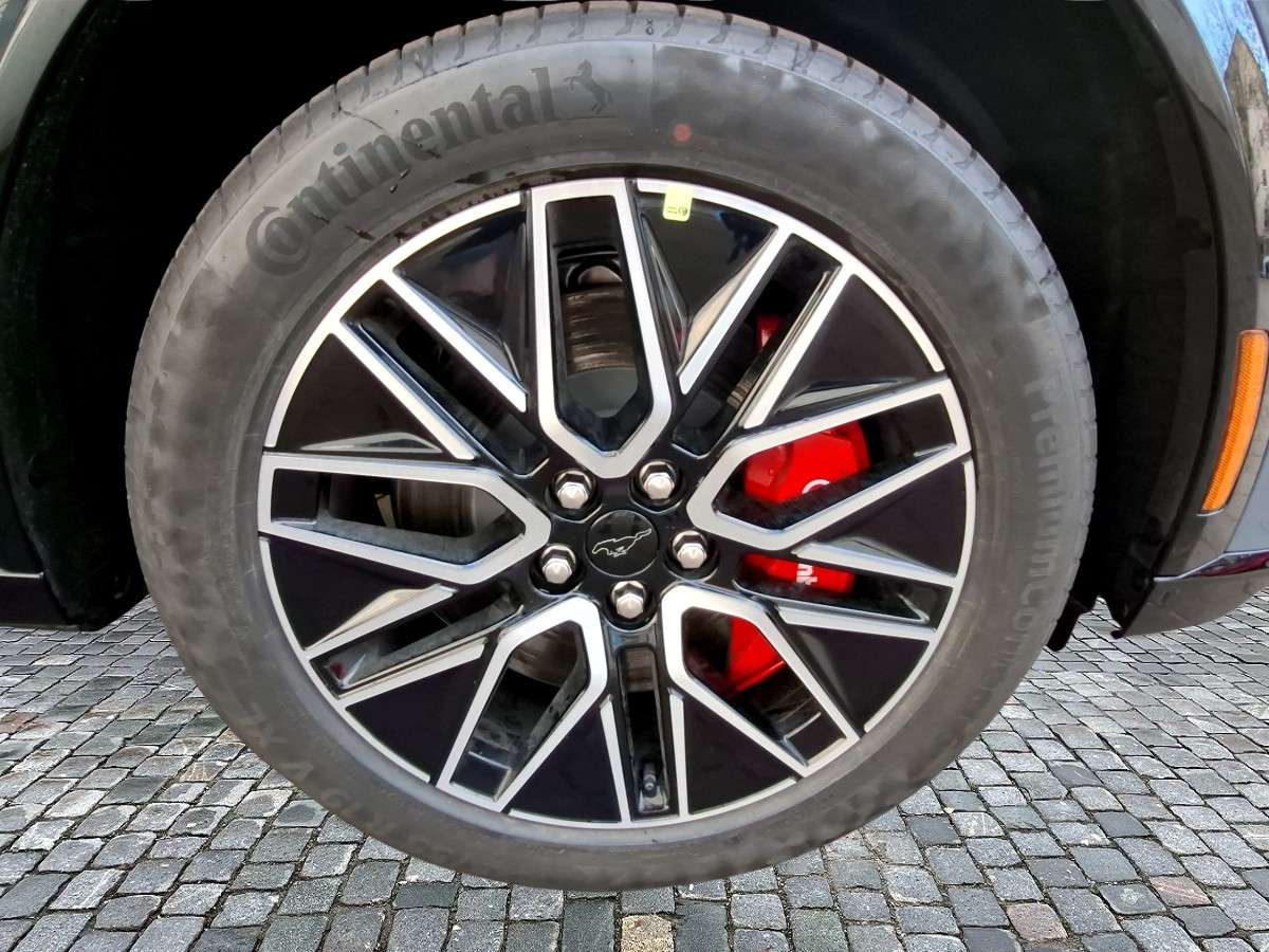 Fahrzeugbild eines Ford Mustang Mach-E