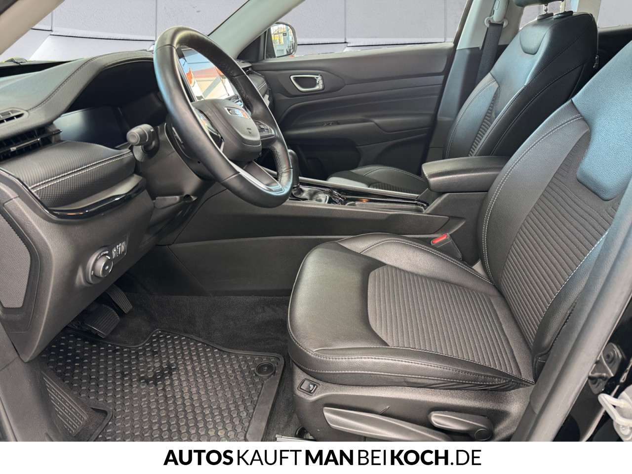Fahrzeugbild eines Jeep Compass