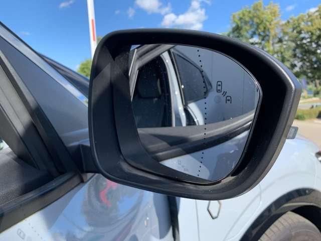 Fahrzeugbild eines Renault Megane E-TECH