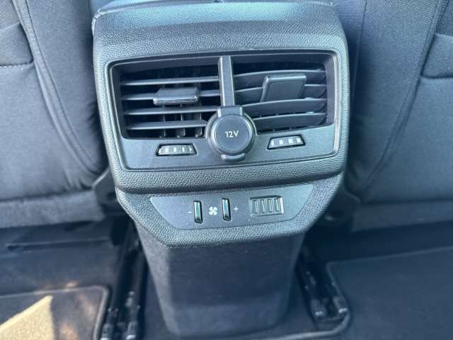 Fahrzeugbild eines Peugeot 5008